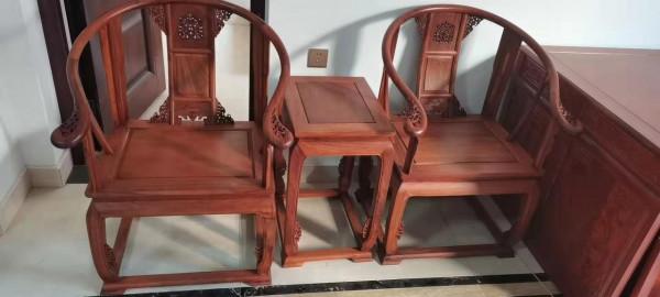 4900緬甸花梨兩拼皇宮椅三件套今日先發部分，大家看值不值？