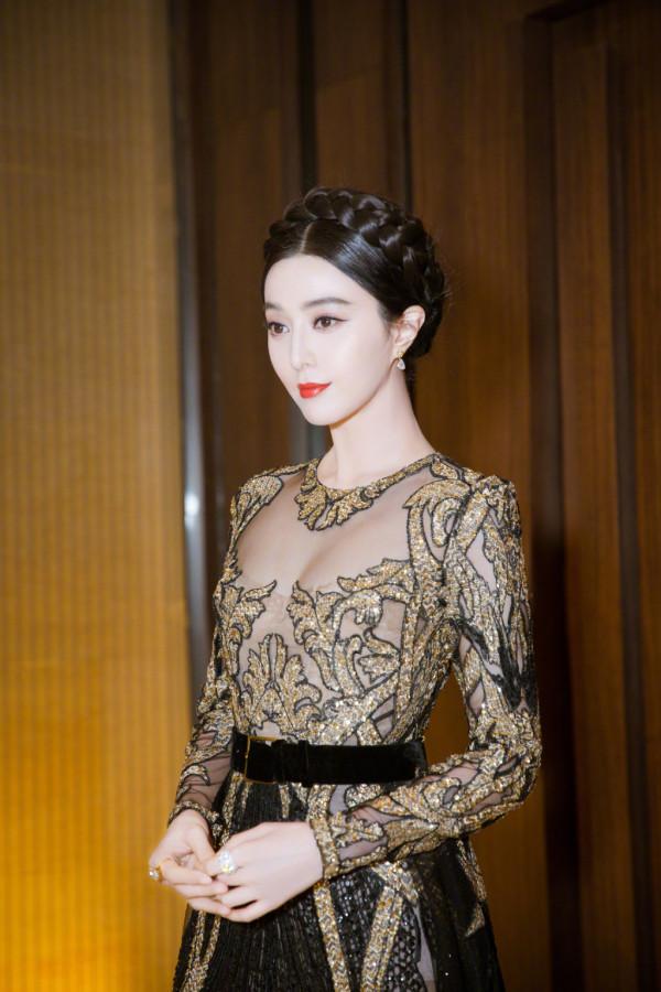 40歲怎麼了?40歲的范冰冰,狀態好,身材好,沒有中年衰老的樣子 40歲怎麼了?40歲的范冰冰,狀態好,身材好,沒有中年衰老的樣子