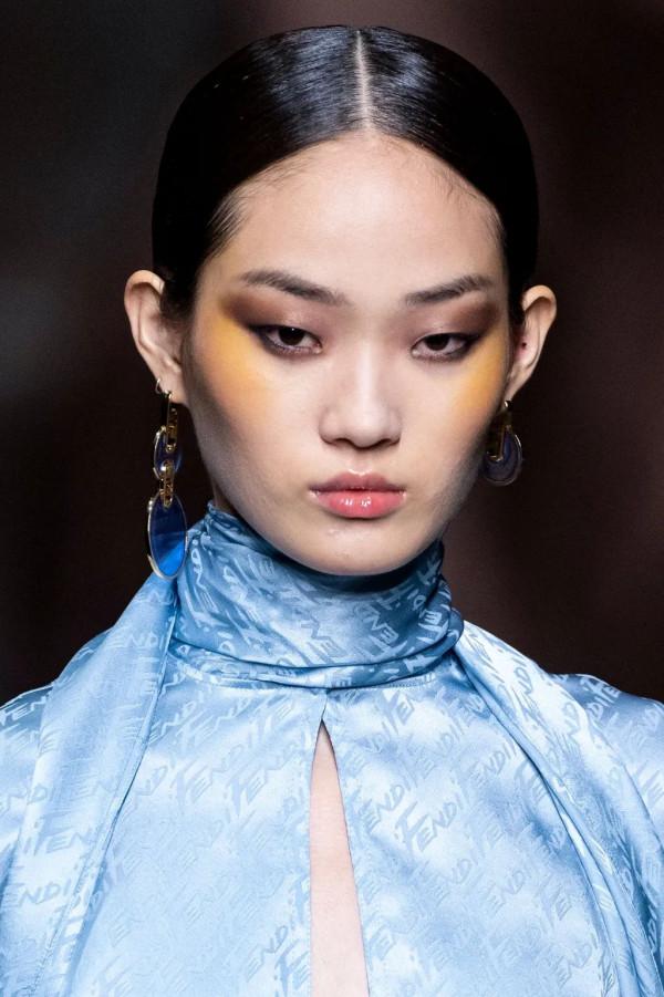 RR · TRENDS|時裝週看珠寶:流行密碼正當時 RR · TRENDS|時裝週看珠寶:流行密碼正當時