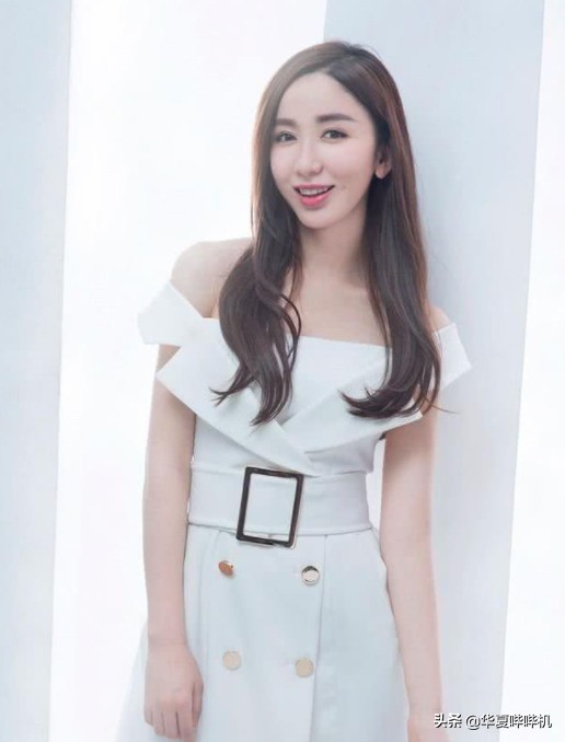 美嘉帶貨了，胡一菲臉崩了，小姨媽走紅了，公寓四美經歷了什麼？