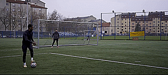 1v1擊敗守門員的三種方法