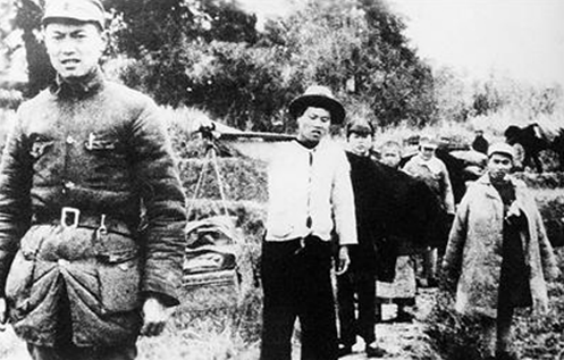 69年許世友見到毛主席，提起周志堅，毛主席：請恩來同志處理一下