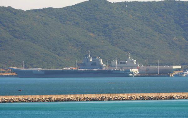 央視帶你走進海南艦，有15層樓高，效能先進是我國兩棲作戰核心