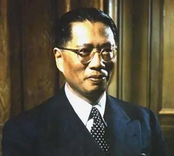 宋子文小13歲妻子，年輕時貌美如花，跟隨宋逃到美國後結局如何？