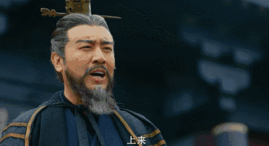 同樣是演“曹操”,於和偉和鮑國安放在一起看,差別就出來了 同樣是演“曹操”,於和偉和鮑國安放在一起看,差別就出來了