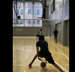 又一個模板是死神？23屆狀元大熱跳級，訓練影片神似杜蘭特投籃