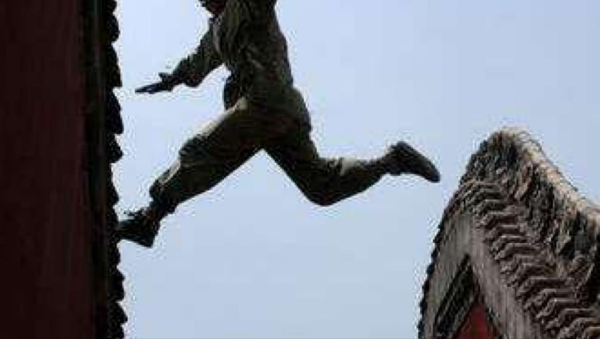 1959年，北京一小偷靠“輕功”盜走故宮15億文物，真相到底如何？