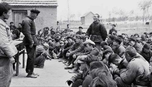 53歲軍醫少將去世,張掖一老農感嘆性命難保,5年後他果然被槍斃 53歲軍醫少將去世,張掖一老農感嘆性命難保,5年後他果然被槍斃