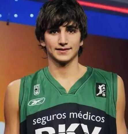 現役被&OpenCurlyDoubleQuote;投籃不準&rdquo;折磨的十大球星，威少坑隊友，西蒙斯被炮轟