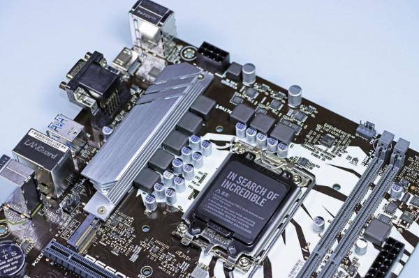 夠用就好，聖旗 B660m D3H D4實測