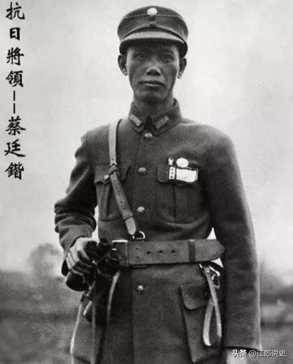 解放時，我軍俘虜敵軍兵團司令，敵司令：我跟粟裕是好朋友