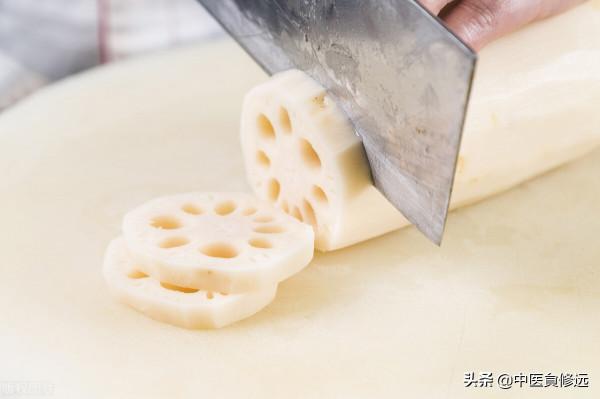 冬天總是很乾燥，推薦兩個食療方，應對“暖氣病”