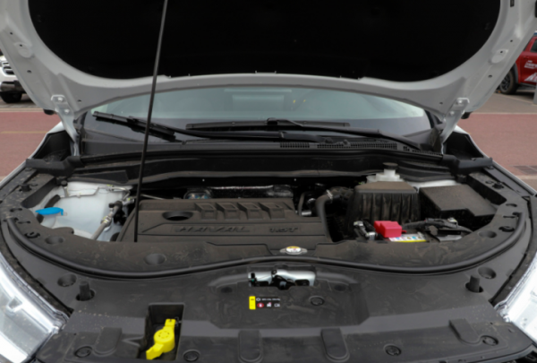 10萬級高性價比SUV誰更出彩？凱翼炫界Pro對比哈弗M6