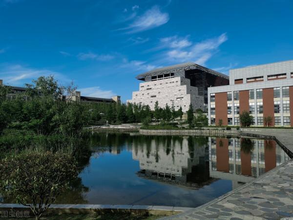 這4類學生有福了，畢業就能進入事業單位，就業待遇不比軍警差