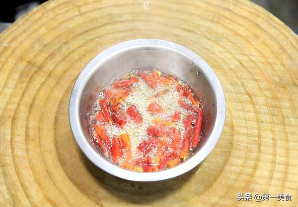 熗拌包菜絲焯水多少時間是關鍵，很多人都做錯了，廚師長教你做法