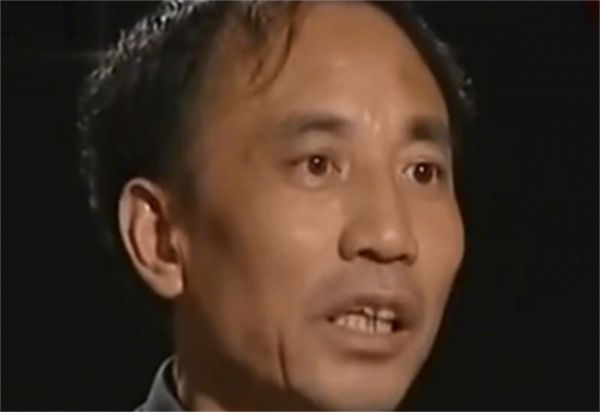 1961年，中科院專家去貴州調查&OpenCurlyDoubleQuote;鬼剃頭&rdquo;，結果自己也一夜變光頭