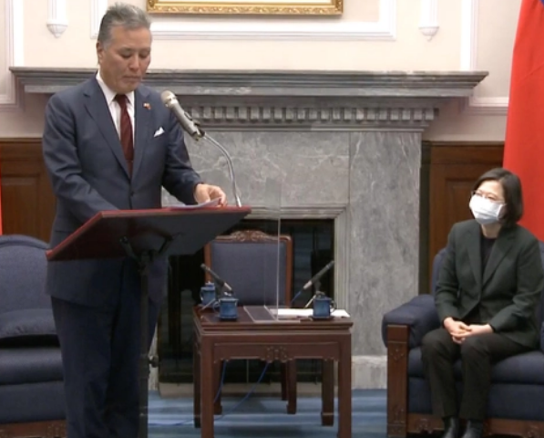 運-20首度巡臺 解放軍戰機“送走”美竄訪議員