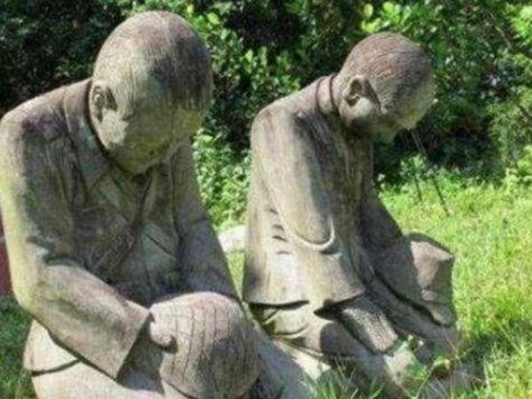 烈士陵園跪著4個日本兵雕像，日方要求拆除？三個條件滿足即可拆