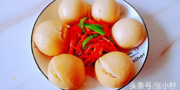 今天買了玉米麵粉,做玉米麵饅頭吃,偶爾吃吃粗糧也不錯 今天買了玉米麵粉,做玉米麵饅頭吃,偶爾吃吃粗糧也不錯