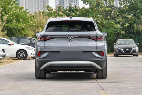 大眾ID.4 CROZZ算三好學生嗎？標配智慧駕駛輔助、門檻不到20萬
