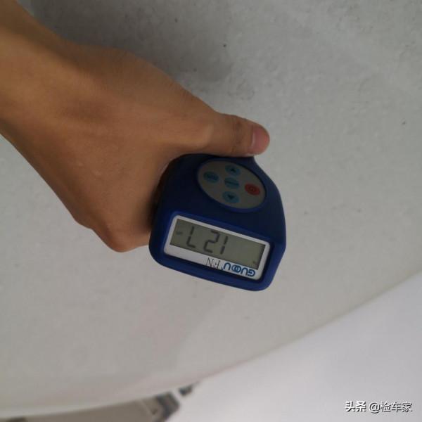 6萬多買輛才開四年的大眾寶來,扒開膠條讓人痛惜,賣家套路深 6萬多買輛才開四年的大眾寶來,扒開膠條讓人痛惜,賣家套路深