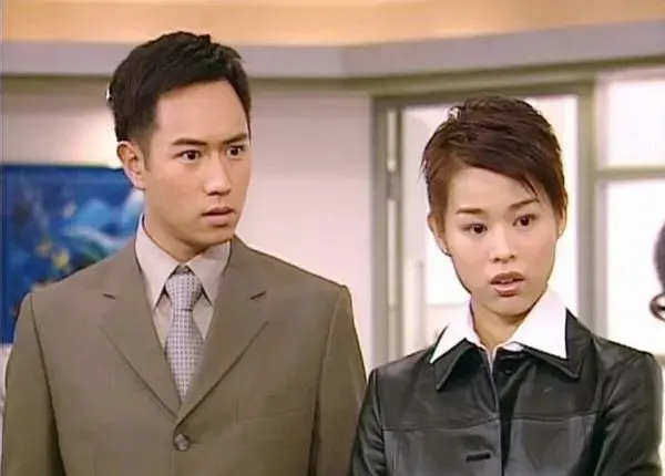 6位退圈明星的境遇:江華賣保險,朱千雪當律師,許君豪做牙醫 6位退圈明星的境遇:江華賣保險,朱千雪當律師,許君豪做牙醫