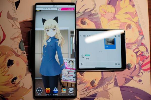 開箱一個爛大街的手機 LG Wing