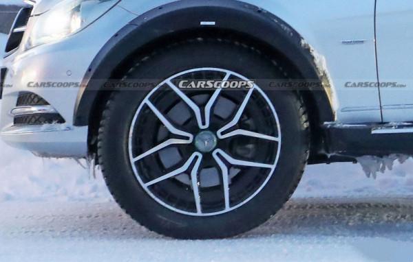 小號賓士G級真的有，3&period;0T配低價，測試車已經在路上