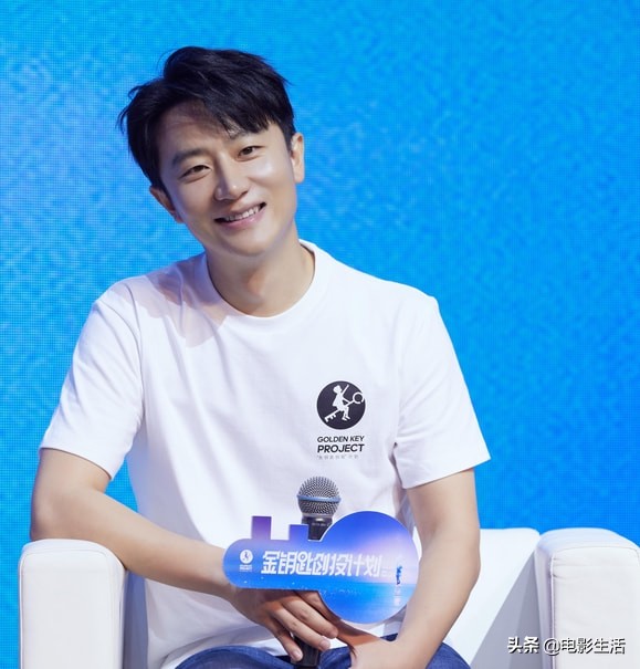 黃軒怕不是“be美學”代言人吧？劇中感情線太過坎坷，惹人心疼