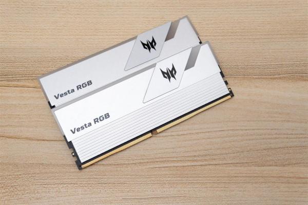 宏碁掠奪者Predator Vesta釋出，特挑B-Die加持，RGB光效全面升級