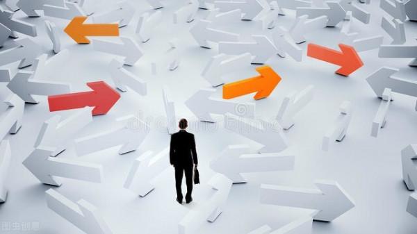 既已看透，何懼冷眼