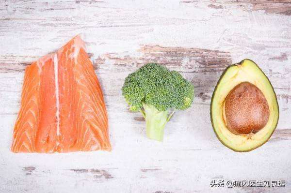 痛風是吃出來的疾病嗎？適量食用七種食物讓吃出來的病吃回去