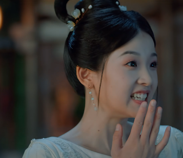 上線2天，播放超2000萬，全程刷屏，笑出腹肌，鵝廠新劇憑什麼