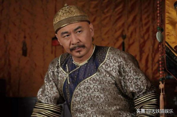 長得“著急”的6位男星，有人三十成大叔，有人跟老婆活成兩代人