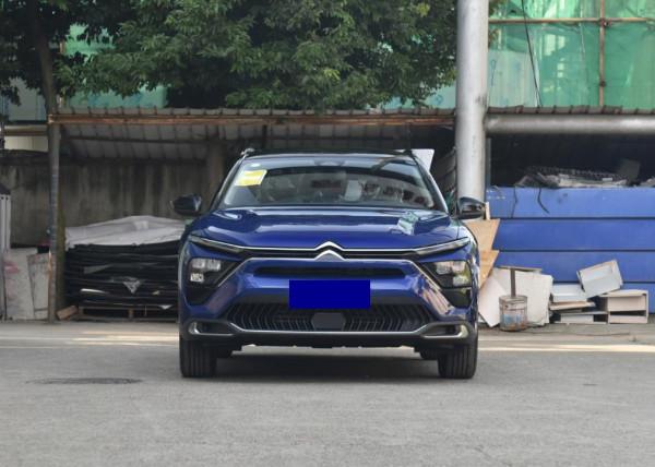 買車最終繞不開轎車、SUV、MPV，這三款價格15萬左右，省油還實用