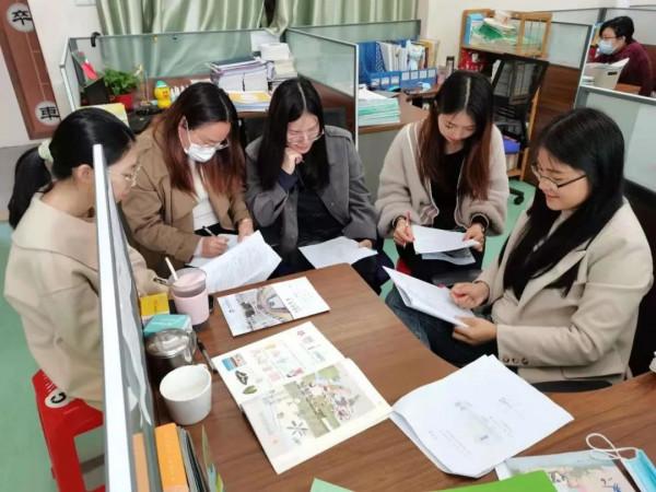 50+50-25X0+2+2=4?引得外國網友激烈討論,中國小學生秒算出答案 50+50-25X0+2+2=4?引得外國網友激烈討論,中國小學生秒算出答案