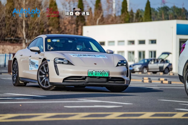 一秒“天使”一秒“魔鬼”保時捷Taycan 435公里續航“驚魂記”