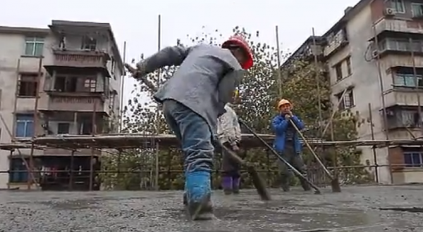 騎摩托橫跨4省全程1350公里回家過年是什麼感覺，這紀錄片告訴你