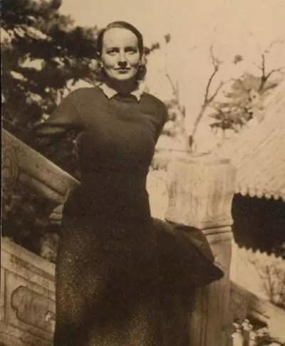 林徽因和陸小曼，同為民國女神，閨蜜卻有天壤之別