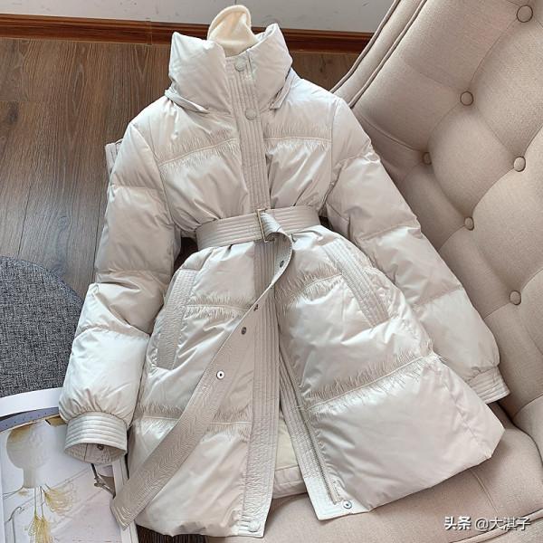 鵝絨服中長款 氣質百搭