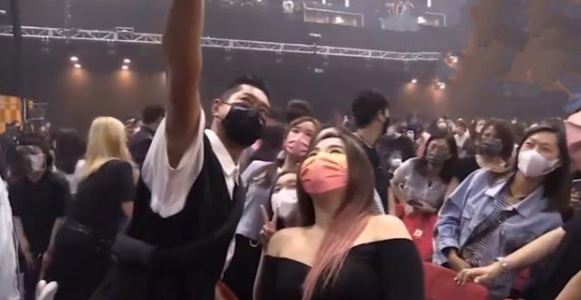 51歲的古天樂素顏白T收割一眾女粉，濃妝豔抹的流量小生們眼紅嗎