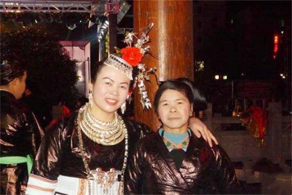 33年前，那個被印在第四版新鈔上的侗族女孩，現在是當地的貧困戶