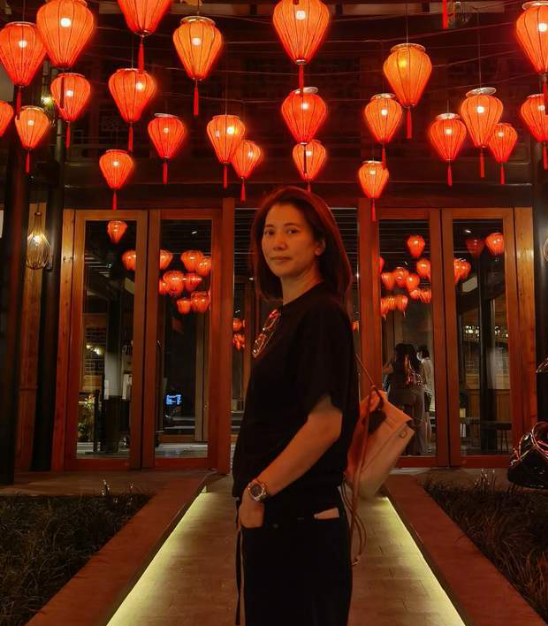 張智霖為袁詠儀慶生,曬美照卻暴露愛馬仕包包,總收藏價值半億多 張智霖為袁詠儀慶生,曬美照卻暴露愛馬仕包包,總收藏價值半億多