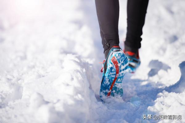 看看冬季喜歡穿單鞋的人有哪些? 看看冬季喜歡穿單鞋的人有哪些?