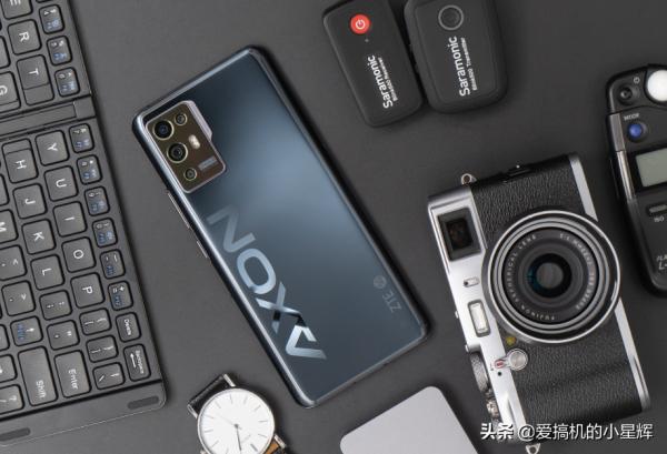 從2998元跌至2198元,驍龍888手機大降價,144Hz+6400萬四攝 從2998元跌至2198元,驍龍888手機大降價,144Hz+6400萬四攝