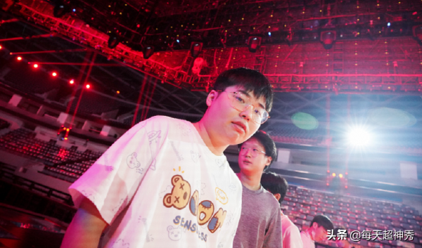 繼IG之後,WE主力不敵RA二隊,管理層面臨嚴峻考驗 繼IG之後,WE主力不敵RA二隊,管理層面臨嚴峻考驗