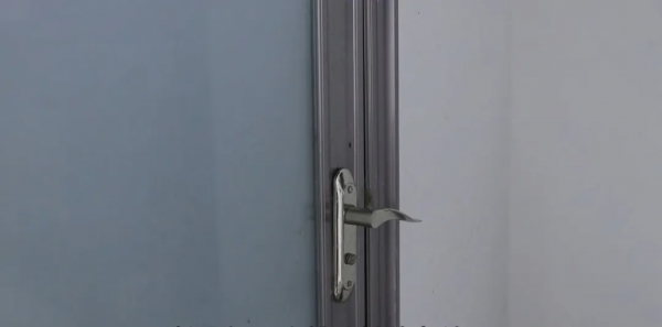 衛生間不使用時，應該關上門，還是開啟門？答案終於出來了