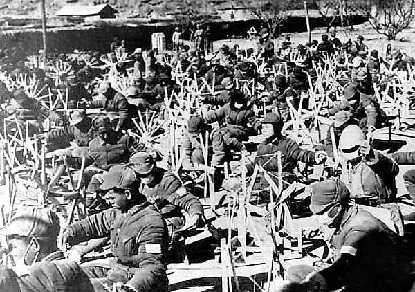 毛主席為什麼要堅持幹部“下放勞動”及試圖達到的目的種種