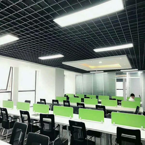 裝修寫字樓、房子。如何選購鋁格柵、鋁方通？