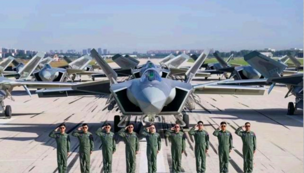 雙座型殲20S試飛,是教練機還是攻擊機?簡單分析其將扮演的角色 雙座型殲20S試飛,是教練機還是攻擊機?簡單分析其將扮演的角色